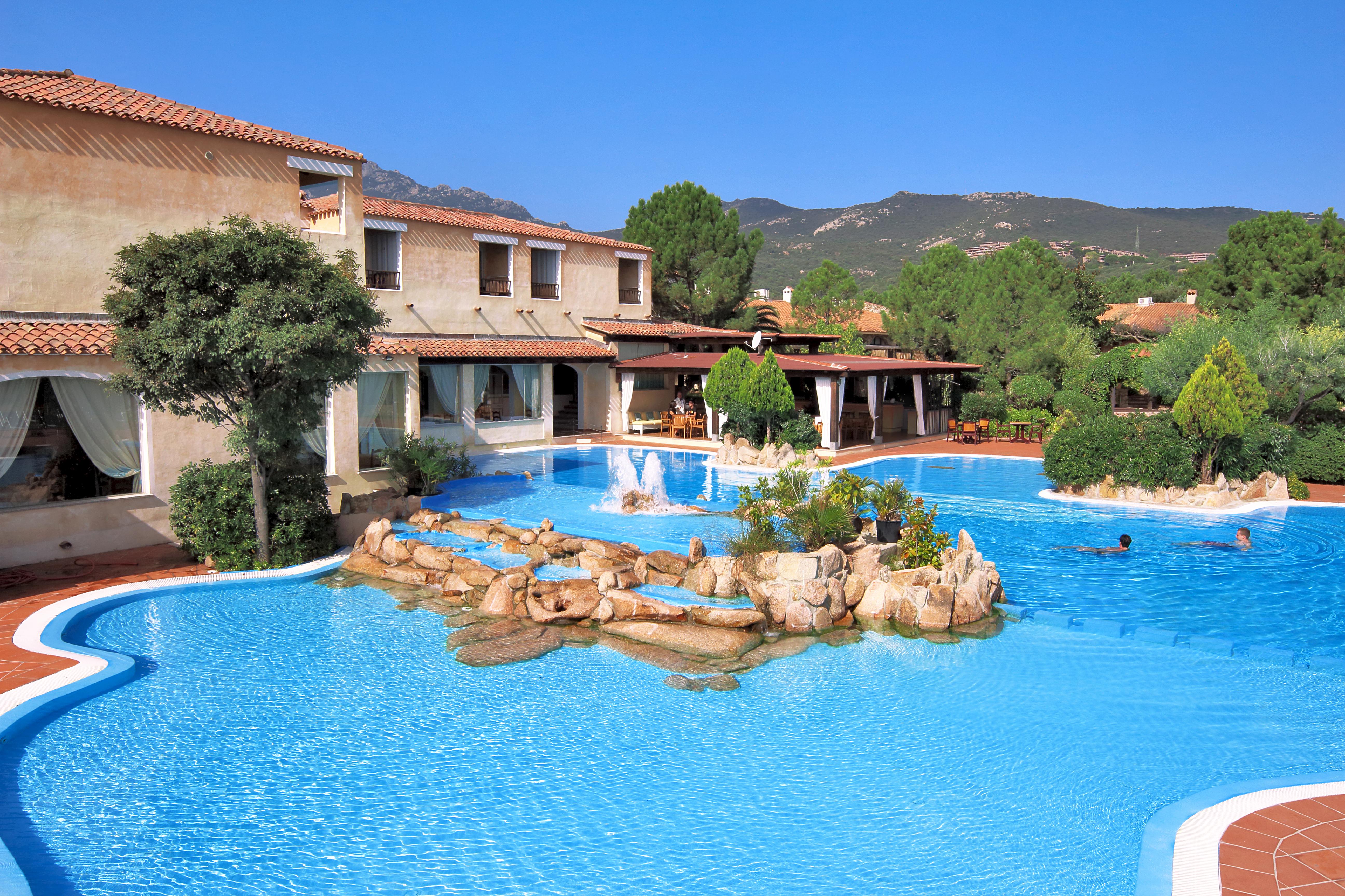 Colonna Du Golf Hotel Portisco