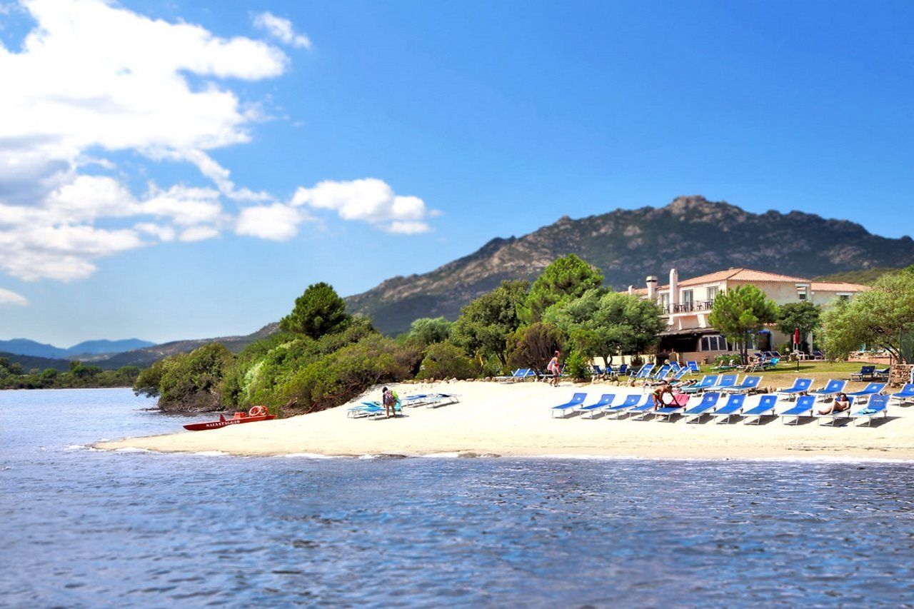 Colonna Du Golf Hotel