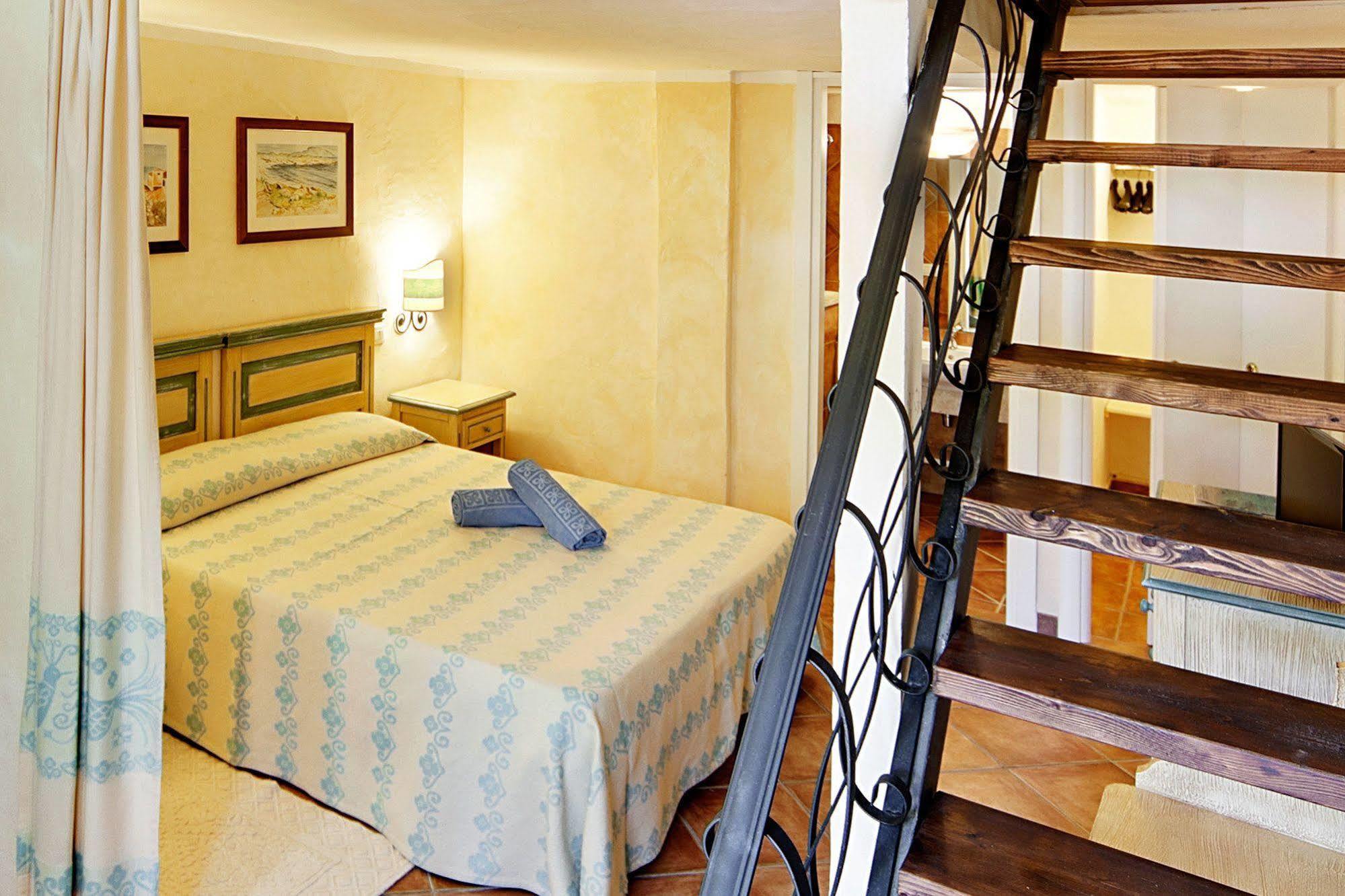 Colonna Du Golf 4*